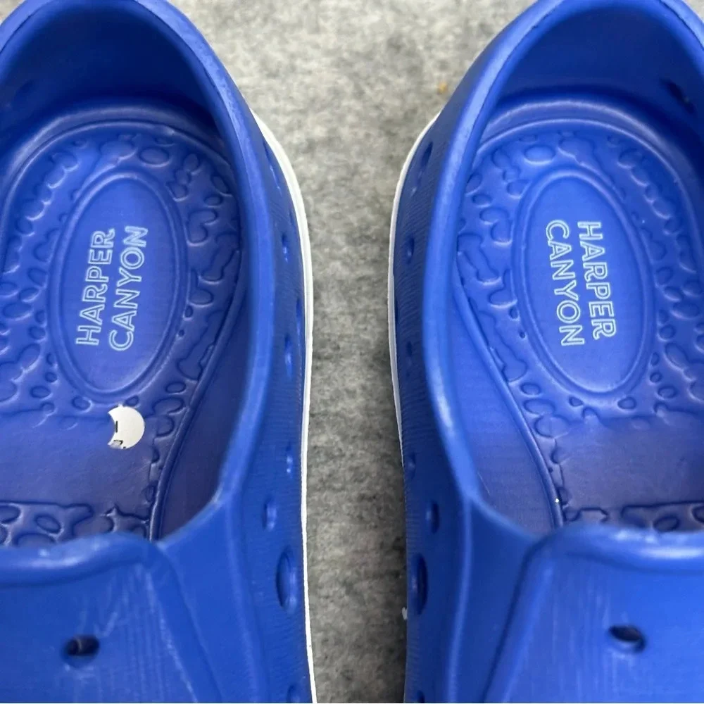 Harper Canyon x Disney Kids' Stitch Water Shoe. Sz: 11